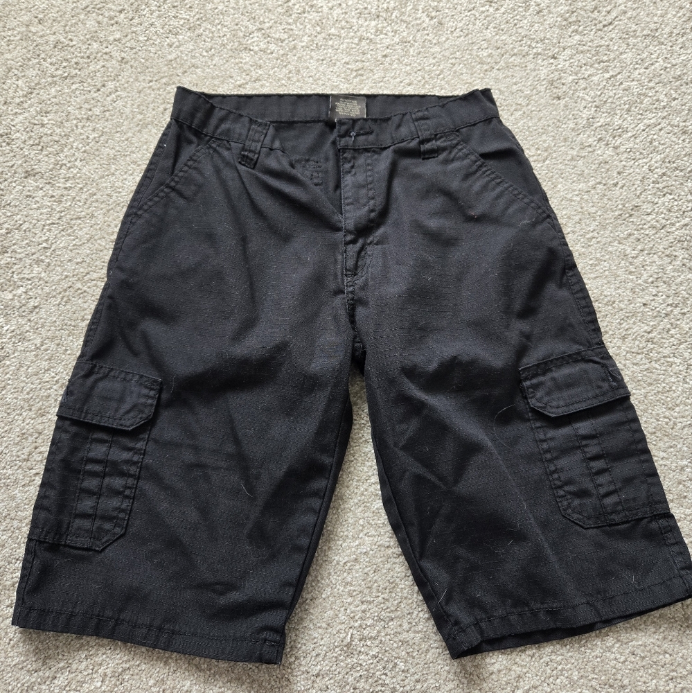 Black Cargo Shorts Size 16